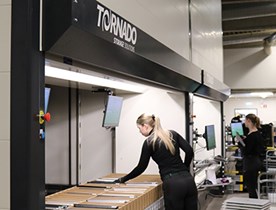 Studija slučaja 3StepIT: Povećanje efikasnosti od 200% kroz retrofit skladišta | Tornado skladišni sistem